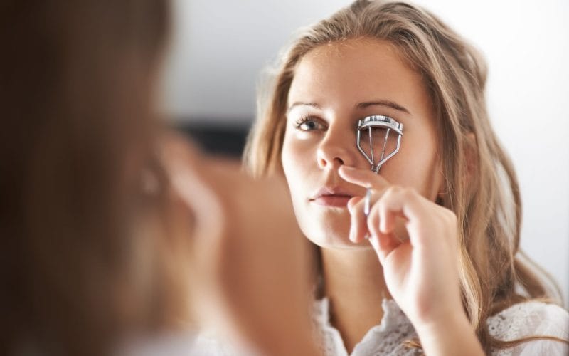 Comment choisir le bon produit pour le Rehaussement de Cils ?